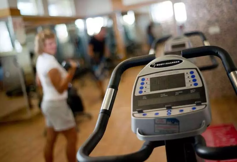 M.c Beach Park Resort Hotel   All Inclusive