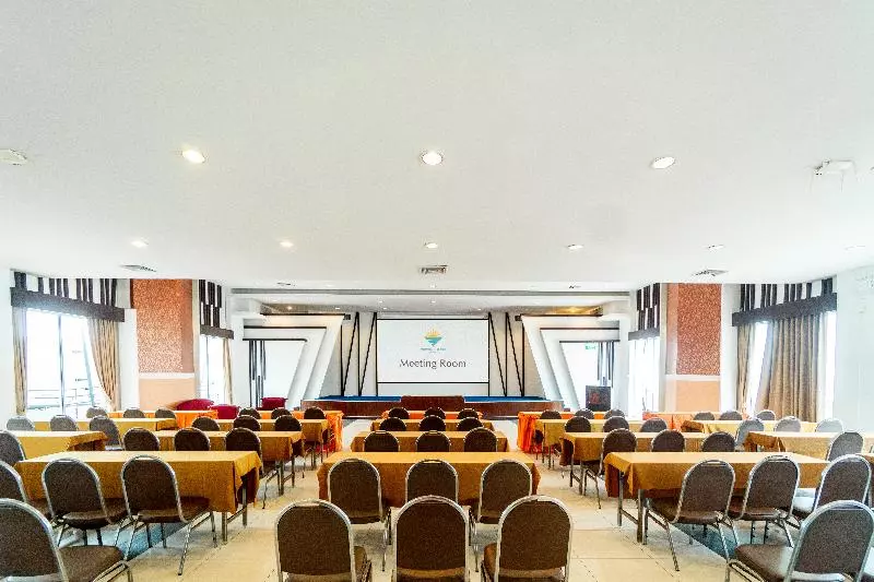 酒店 Mountain Beach Resort