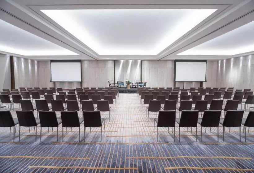 Hotel New World Saigon