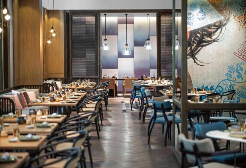 هتل New World Saigon