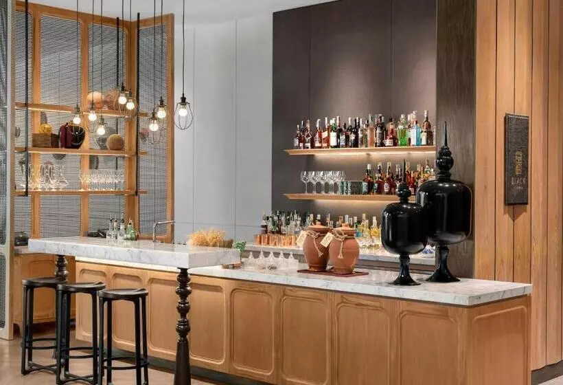 Hotel New World Saigon