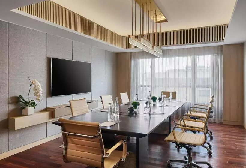 Hotel New World Saigon