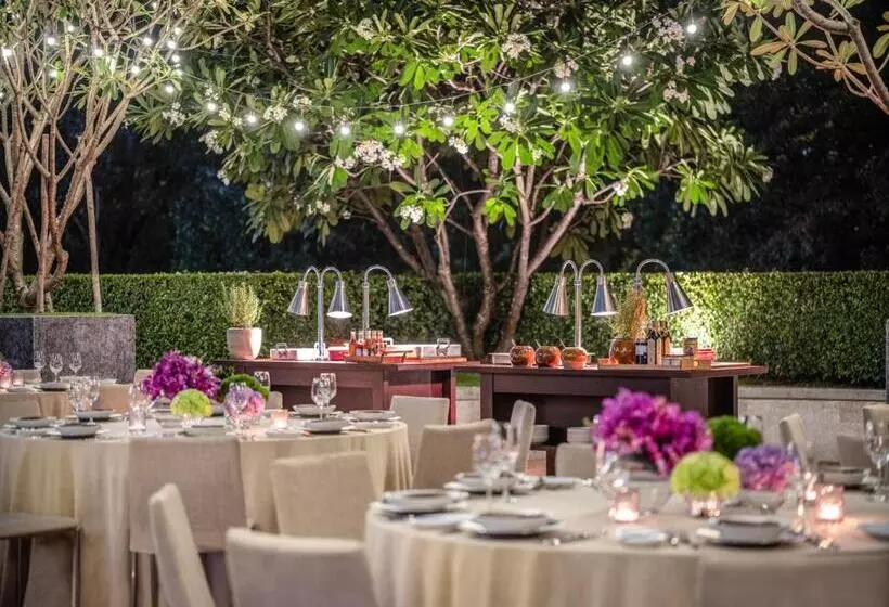 Hotel New World Saigon