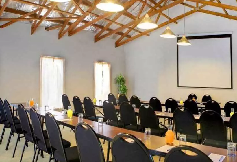 Отель Premier Express Inn George