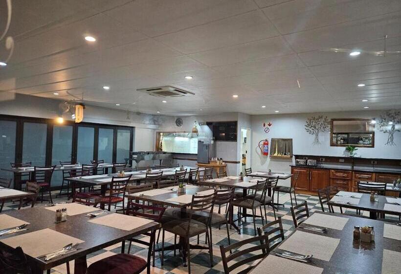 Hotel Pietersburg Lodge