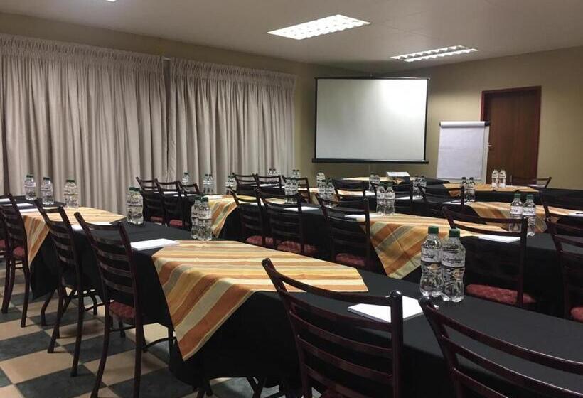 Hotel Pietersburg Lodge