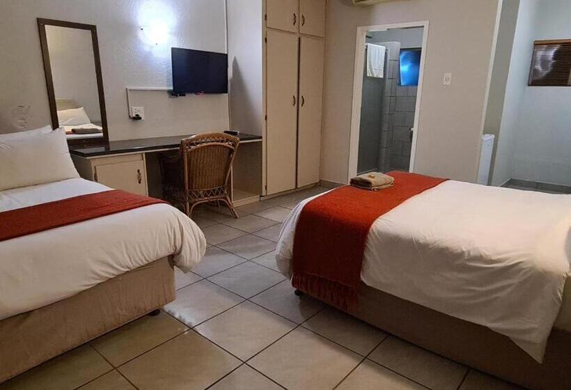 Hotel Pietersburg Lodge