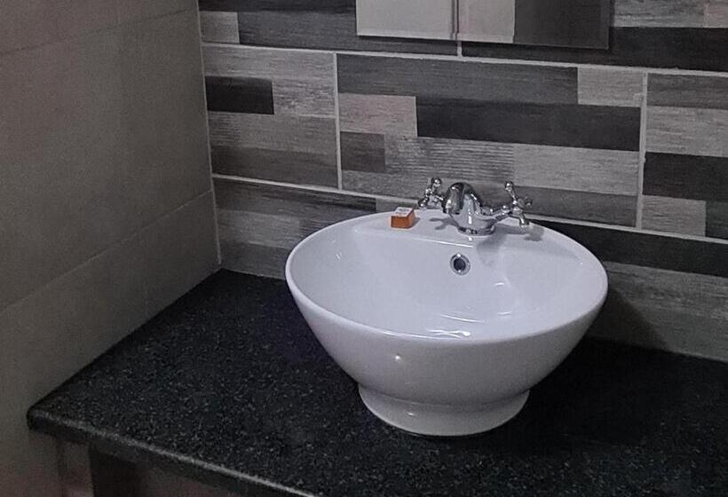 Hotel Pietersburg Lodge