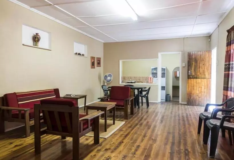 هتل Sandflats B&b Self Catering