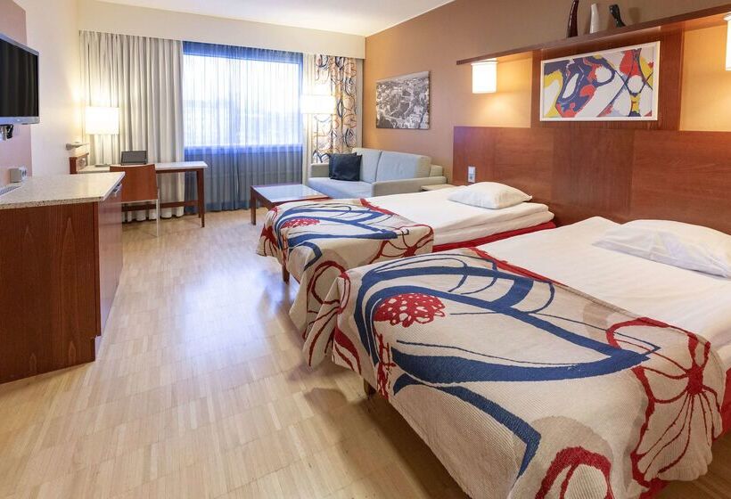 Hotel Scandic Tampere Koskipuisto