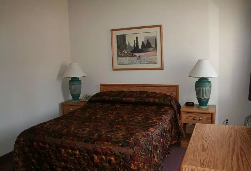 Отель Carson City Plaza