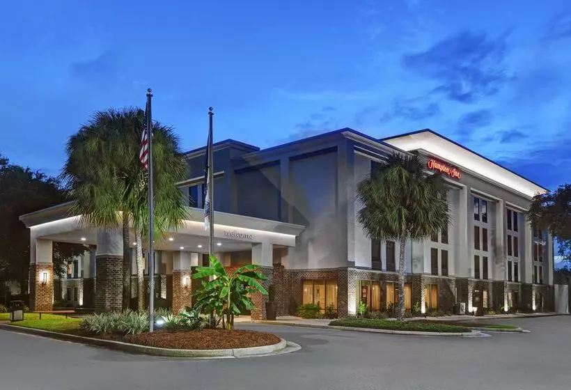 هتل Hampton Inn Charleston/mount Pleasant Patriots Point
