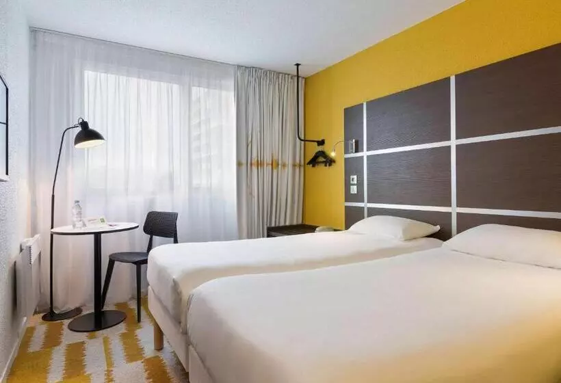Отель Ibis Styles Massy Opéra