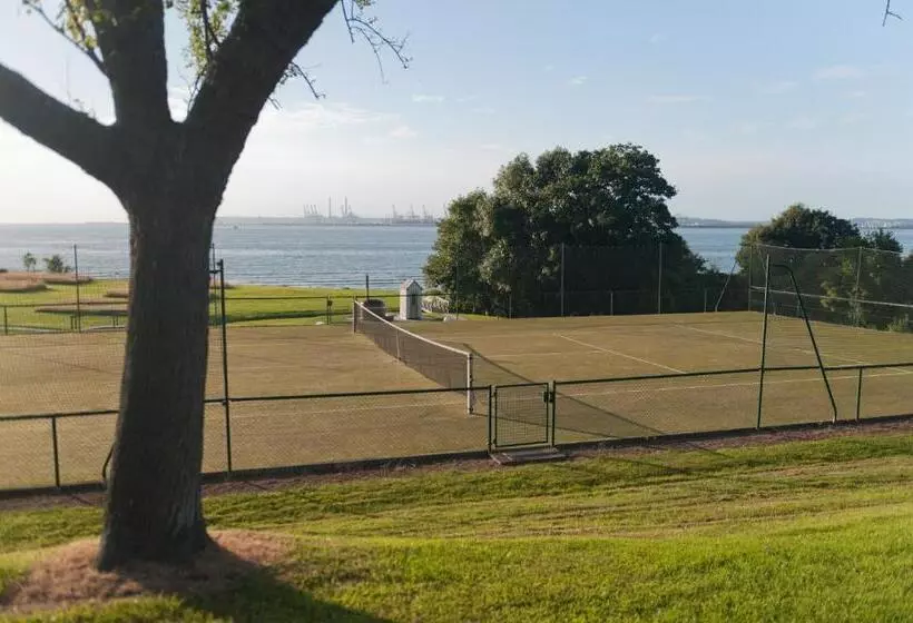 בית מלון כפרי La Chaumière