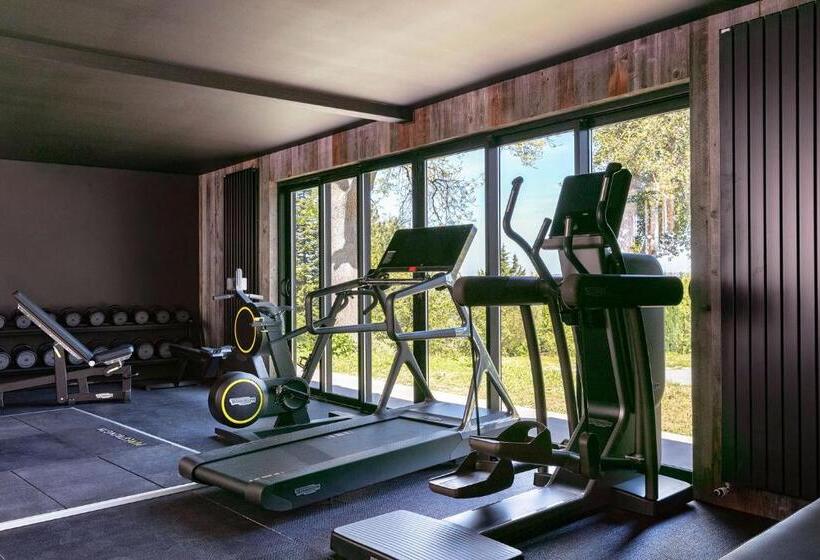 هتل La Chaumière