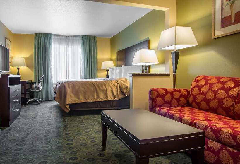 هتل Quality Inn & Suites Bloomington I 55 And I 74