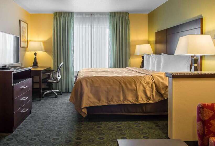 هتل Quality Inn & Suites Bloomington I 55 And I 74