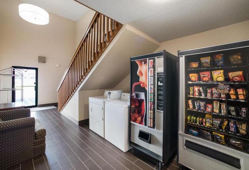 酒店 Ramada By Wyndham Effingham