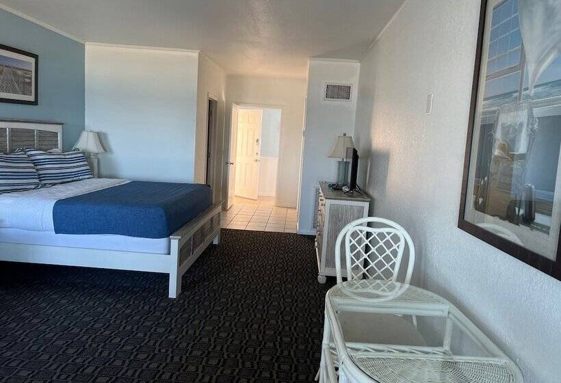 فندق على الطريق Surf Side