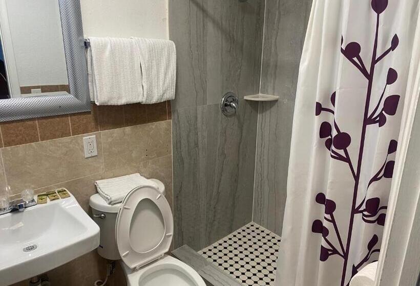 A Fisher's Inn Motel