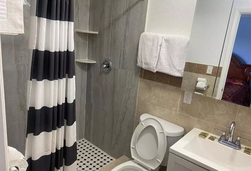 A Fisher's Inn Motel