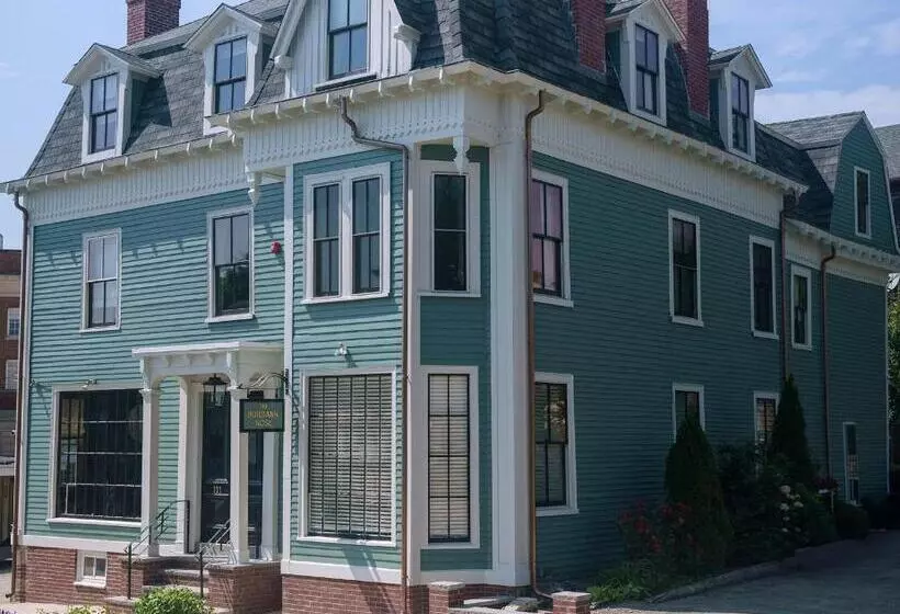 Отель The Burbank Rose Inn