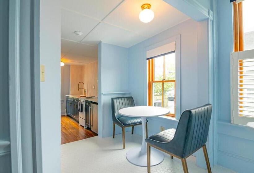 Otel The Burbank Rose Inn