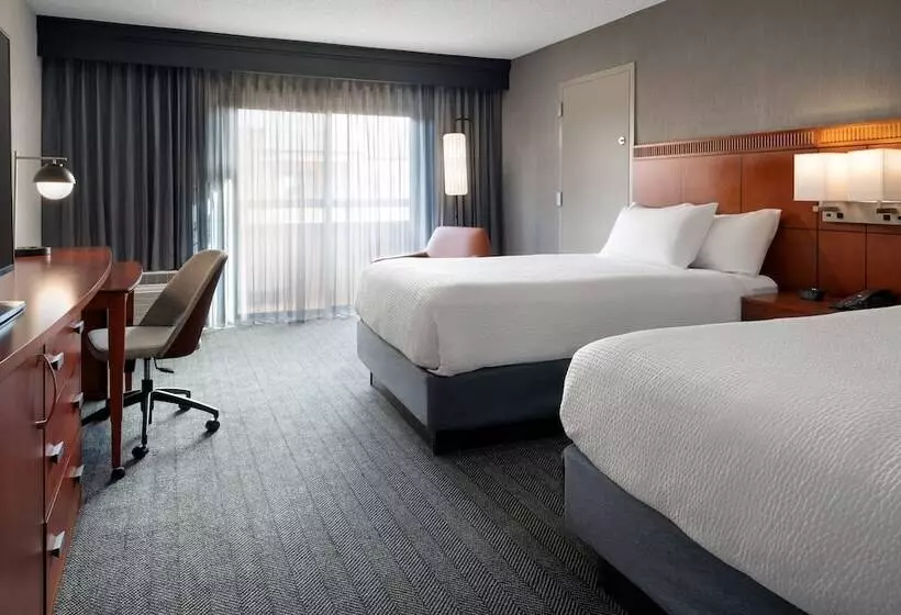 ホテル Courtyard By Marriott Palm Springs