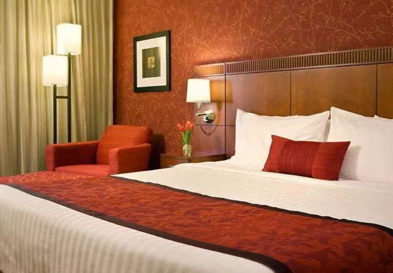 Отель Courtyard By Marriott San Mateo Foster City