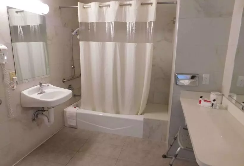 ホテル Days Inn By Wyndham Novato/san Francisco