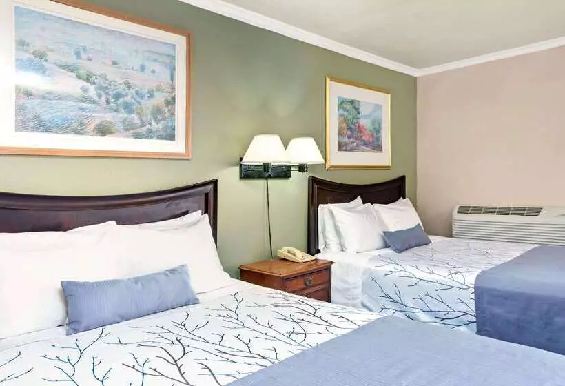 酒店 Days Inn By Wyndham San Jose Convention Center