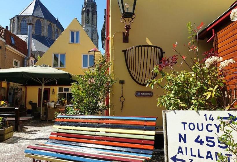 Hotelli De Emauspoort