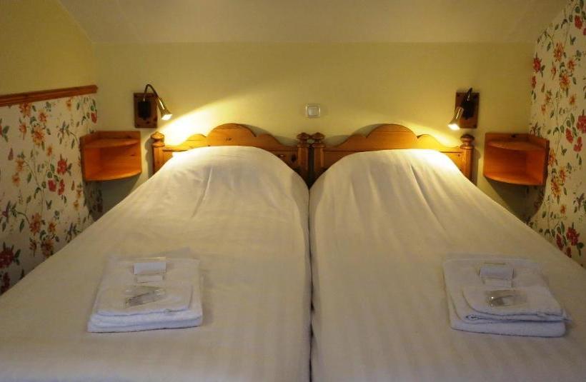 Hotelli De Emauspoort