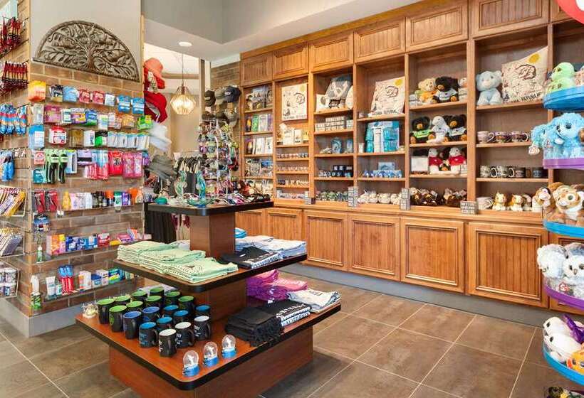 هتل Embassy Suites By Hilton Monterey Bay Seaside