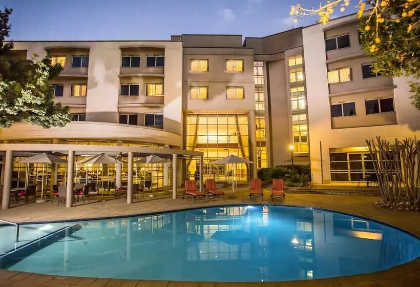 هتل Garden Court Eastgate