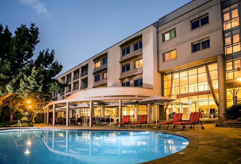 فندق Garden Court Eastgate