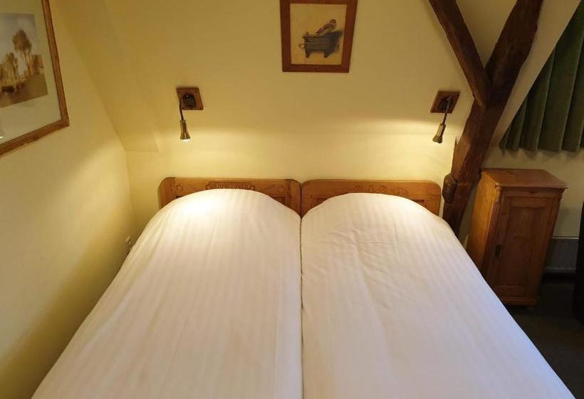 Hotelli De Emauspoort