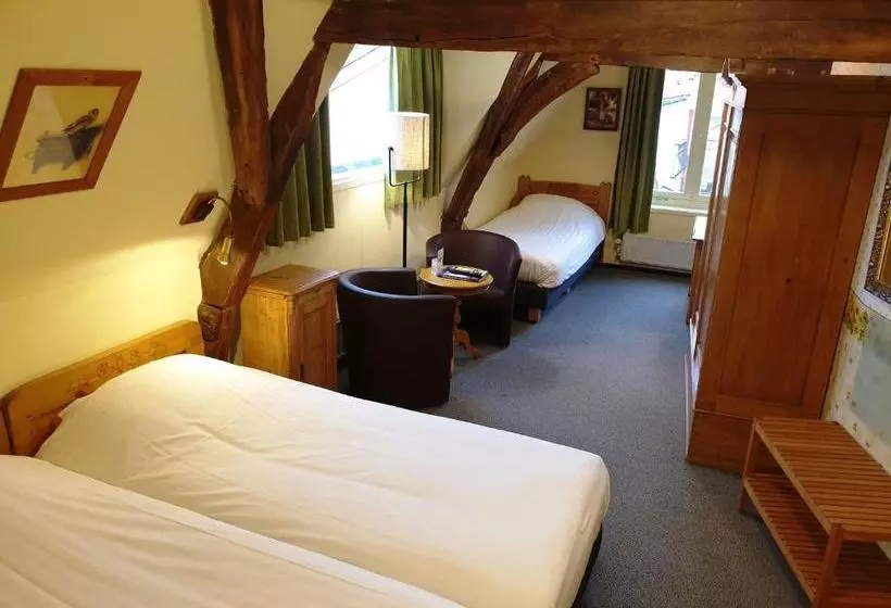 호텔 De Emauspoort