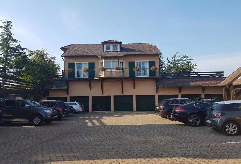 ホテル Kanzel Residence Et Suite