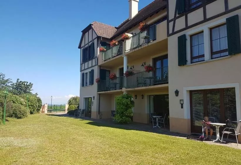 ホテル Kanzel Residence Et Suite