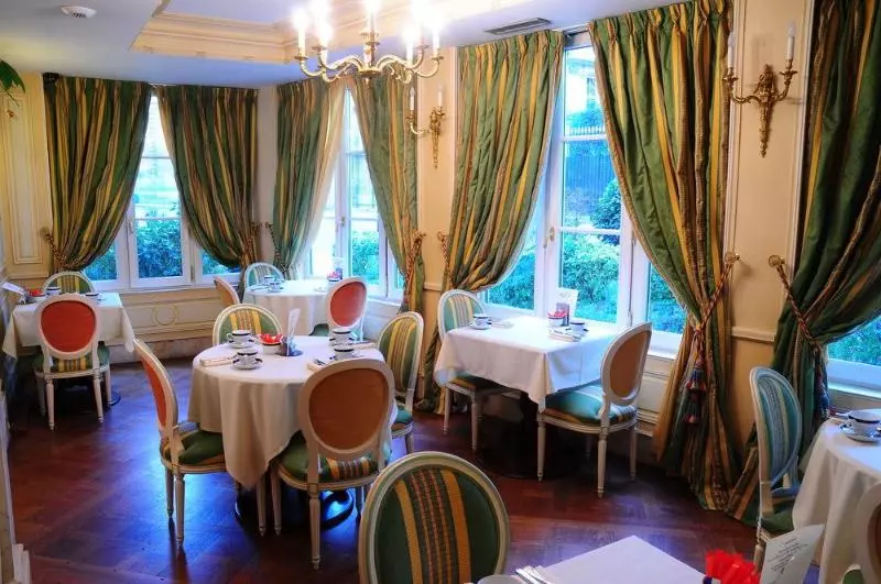 ホテル Luxembourg Parc