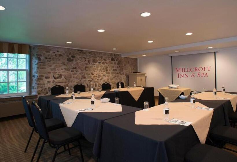Отель Millcroft Inn & Spa