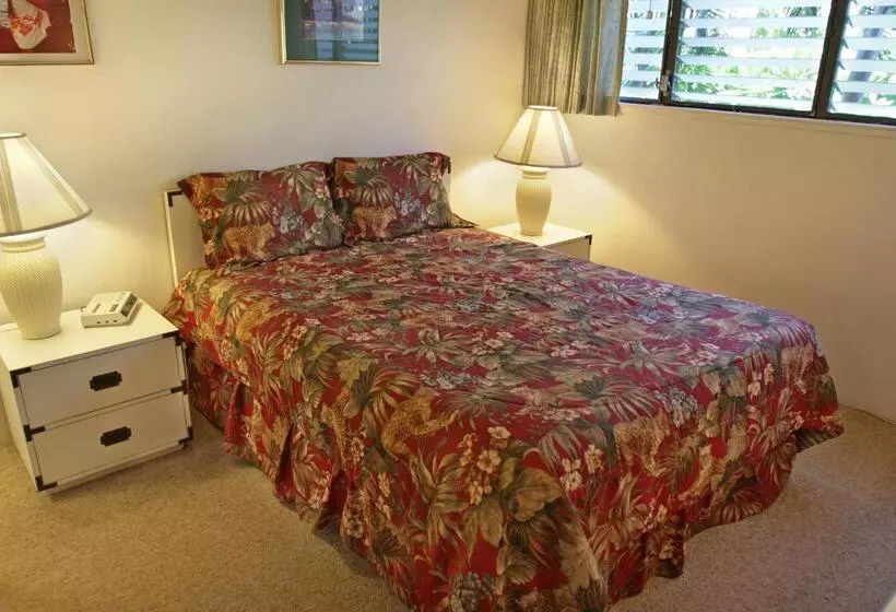 هتل Molokai Shores