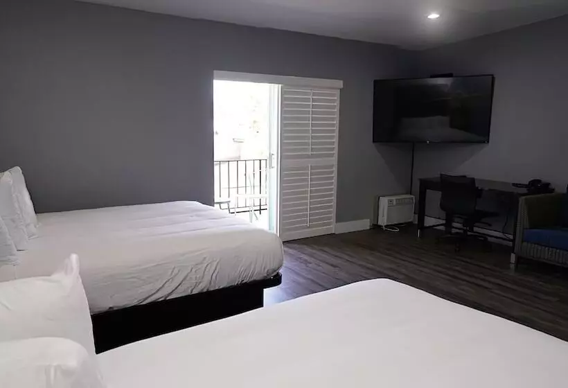 酒店 Seaside Inn & Suites