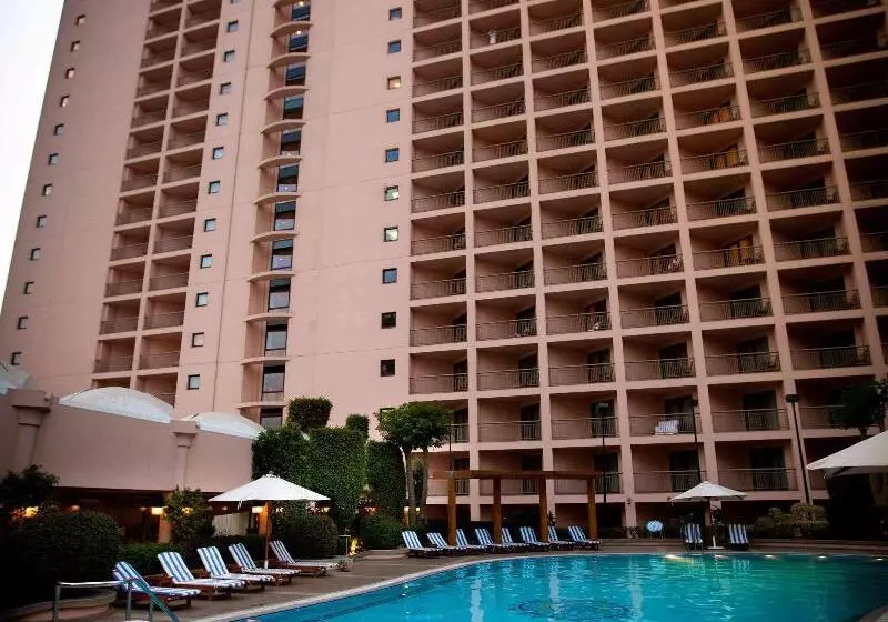 هتل Sofitel Cairo Downtown Nile