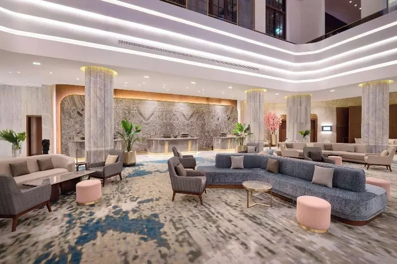 هتل Sofitel Cairo Downtown Nile