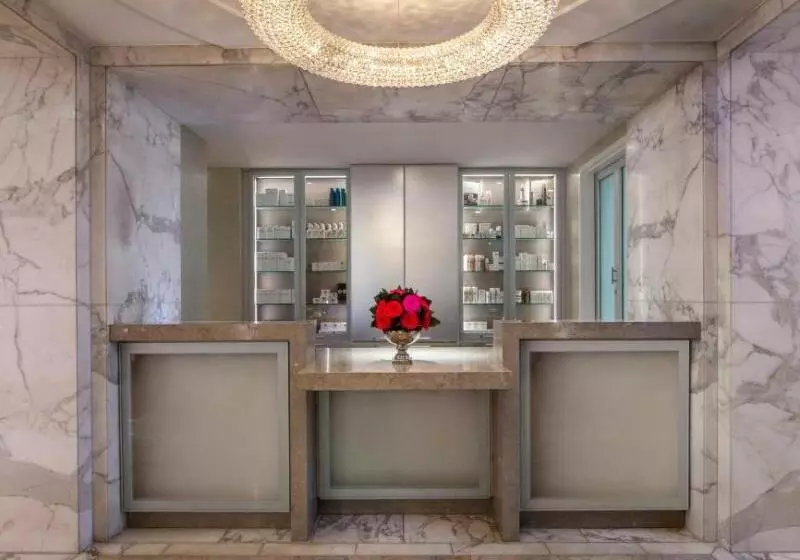 호텔 The Peninsula Beverly Hills