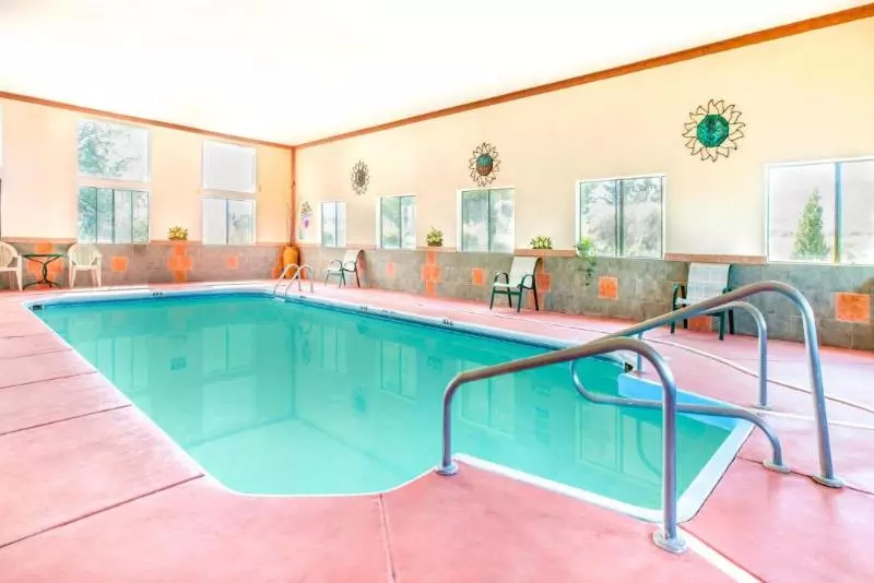 מוטל Copper Canyon Inn