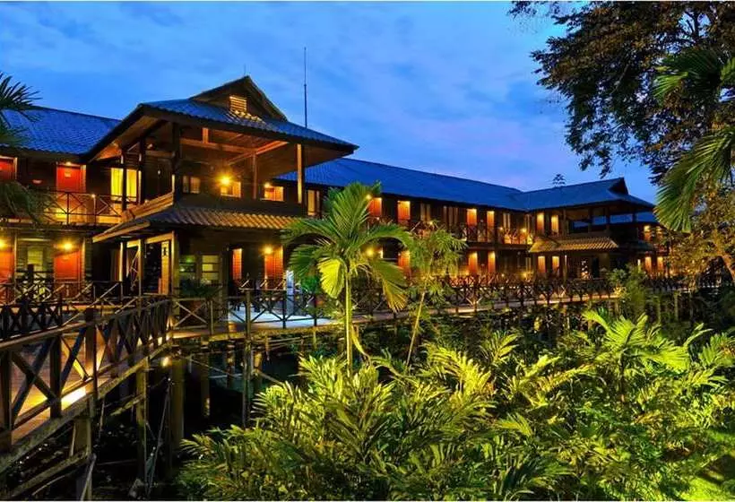 Mulu Marriott Resort