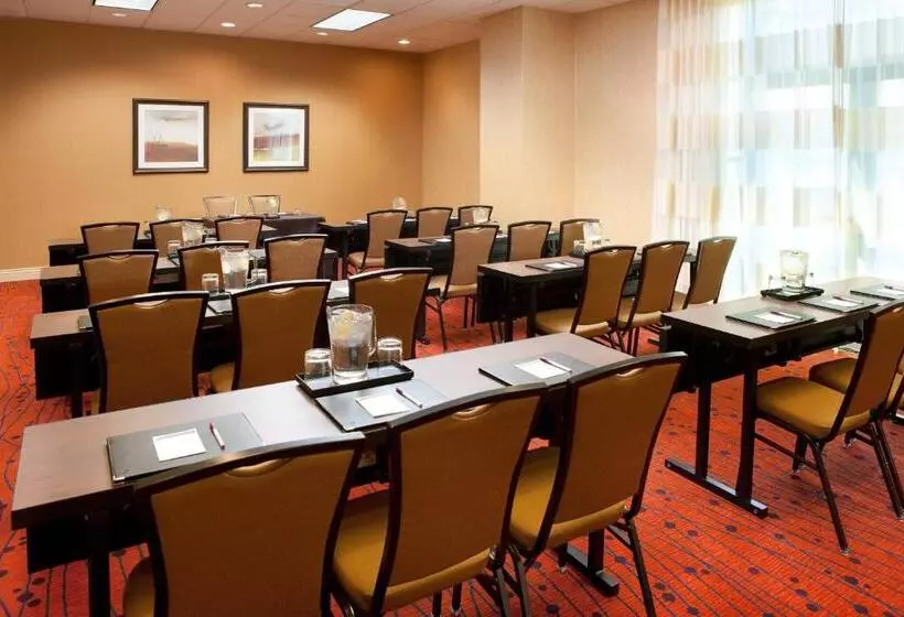 Residence Inn By Marriott Las Vegas Hughes Center